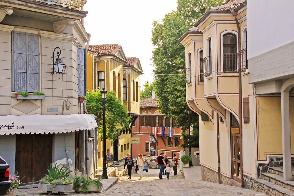 Lilly Apartments Plovdiv Eksteriør billede